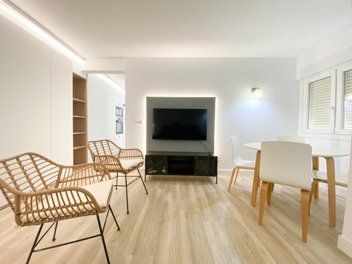 ¡A Estrenar! Piso De Diseno En Laredo Playa Appartamento Esterno foto