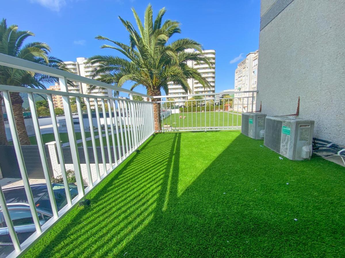 ¡A Estrenar! Piso De Diseno En Laredo Playa Appartamento Esterno foto